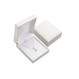 Biela koženková krabička