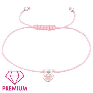 Pletený náramok so strieborným príveskom 